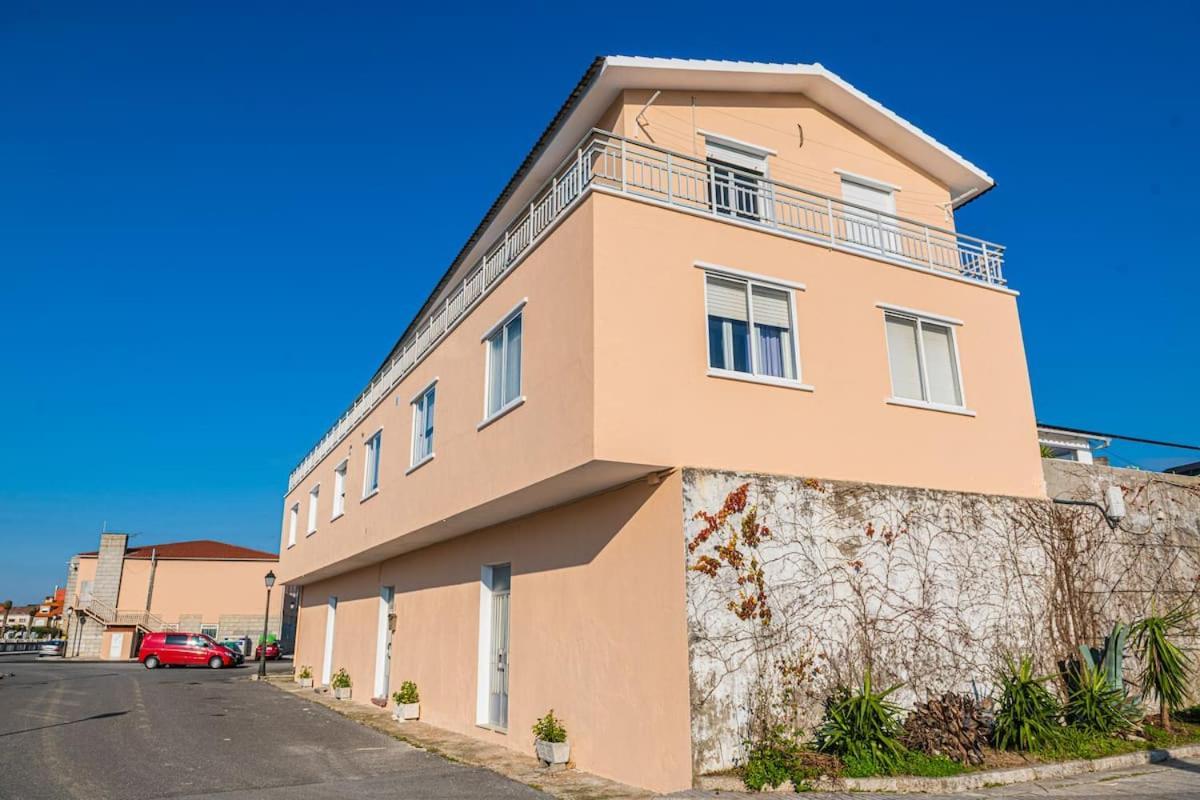 Apartamento Centrico Con Vistas Al Mar Villanueva De Arosa Exterior photo