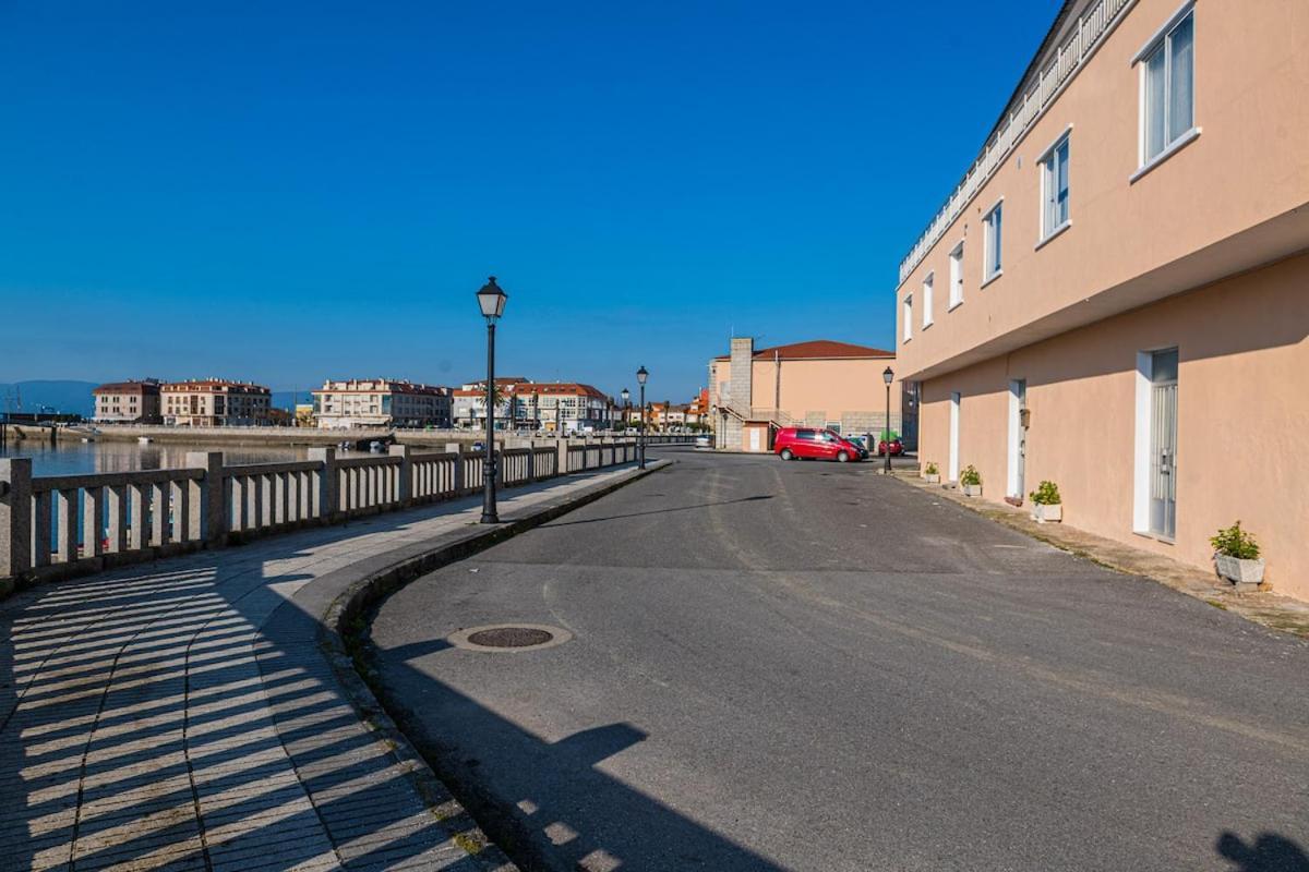 Apartamento Centrico Con Vistas Al Mar Villanueva De Arosa Exterior photo